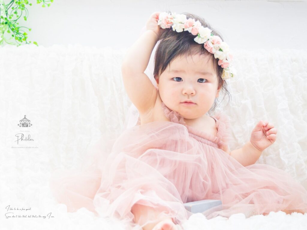１歳のお誕生日の女の子
