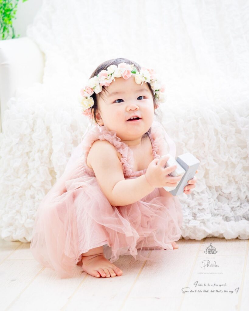 １歳のお誕生日の女の子