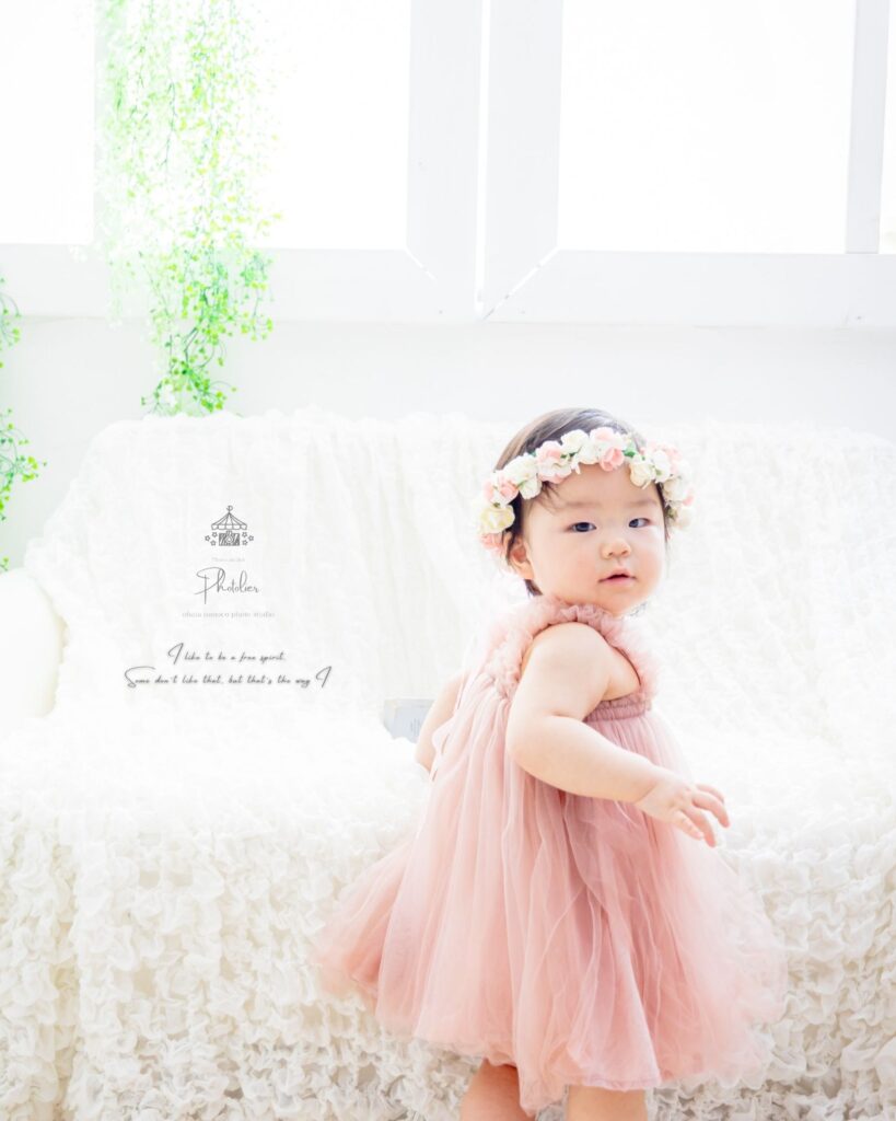1歳のお誕生日の女の子
